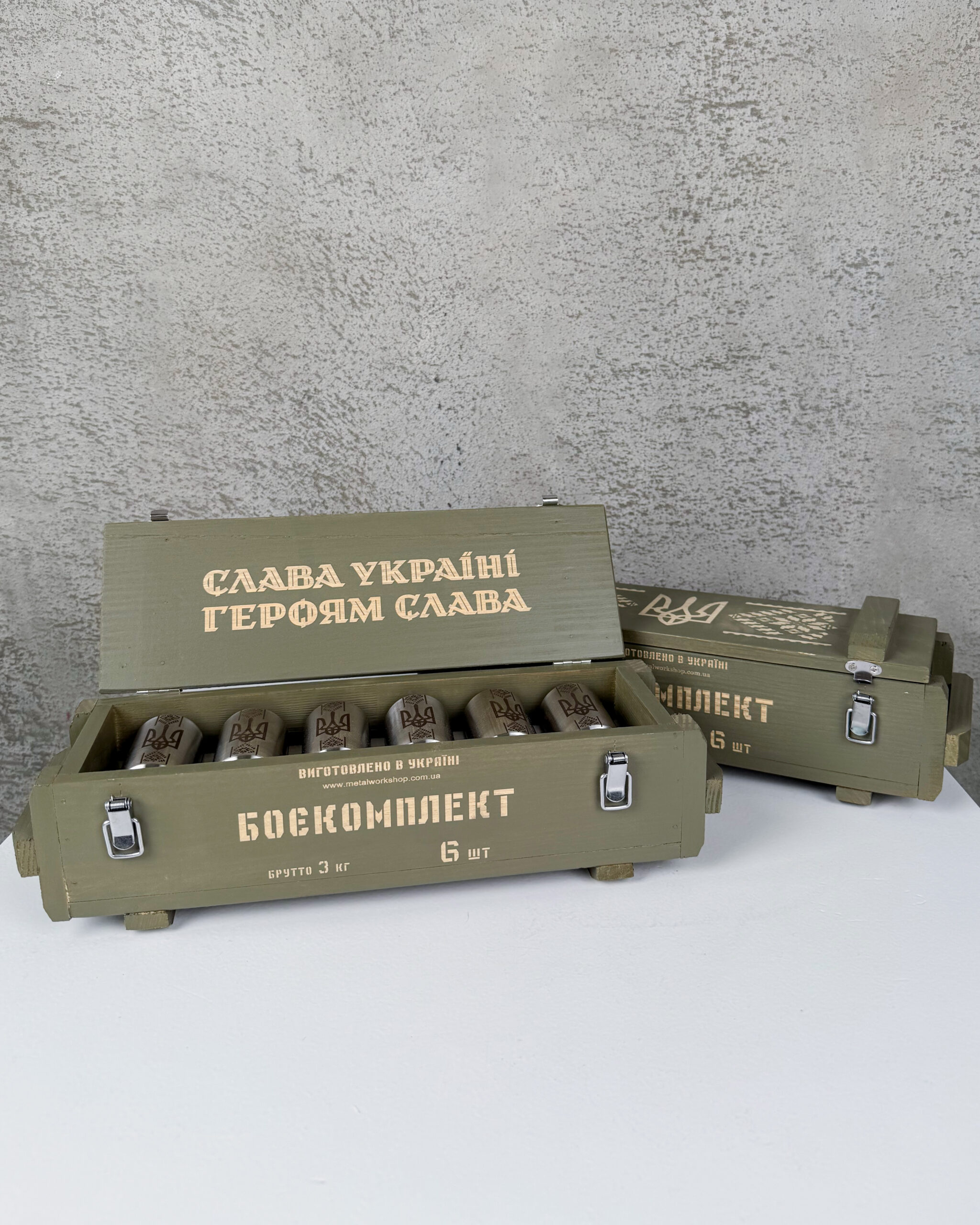 Подарунковий набір «БОЄКОМПЛЕКТ CLASIC» — 6 стопок ЧПУ в дерев’ному ящику